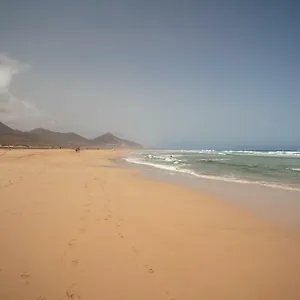 https://casa-checa-apartment-2.in-canary-islands.com